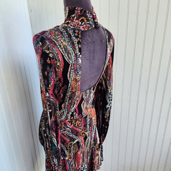 Free People Mock Neck Open Back Balloon Sleeve All Dolled Up Mini Dress Sz XS - Picture 11 of 16